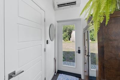 27 Thomas Road — photo 4