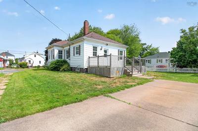 326 Brunswick Street — photo 3
