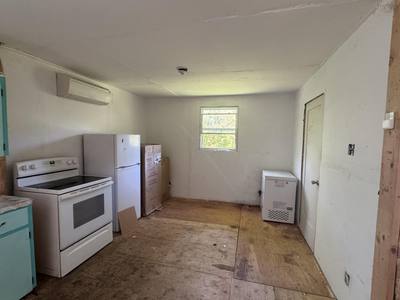597 North River Road — photo 3