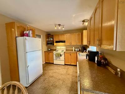 6 Beacon Street — photo 8