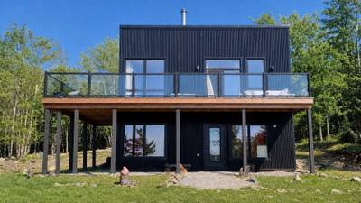 93 Maple Leaf Drive — photo 3