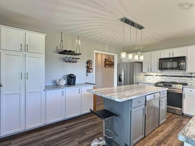 14 Lower Harmony Road — photo 4