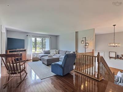 14 Lower Harmony Road — photo 5