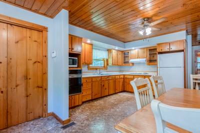 258 Trout Lake Road — photo 8