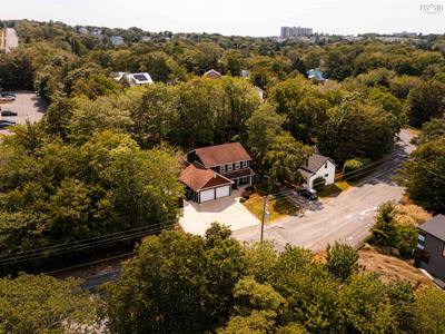 42 Margaret Road — photo 4
