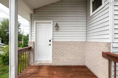 14 Noria Crescent — photo 2