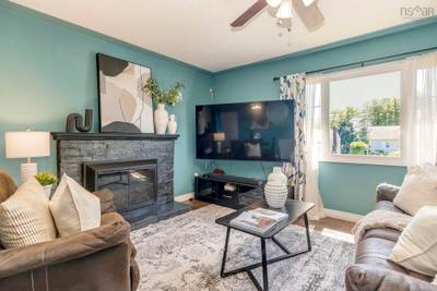 10 Westwood Drive — photo 7