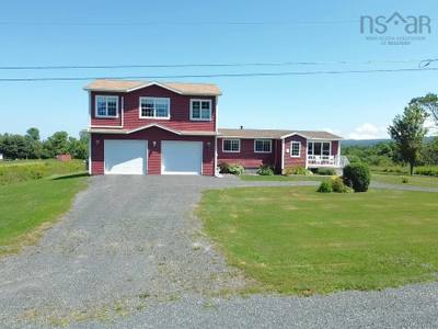 560 Gusset Road — photo 3