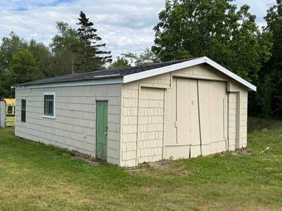 345 French Road — photo 7