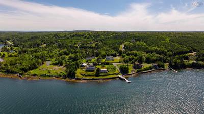 115 Harbourview Drive — photo 8