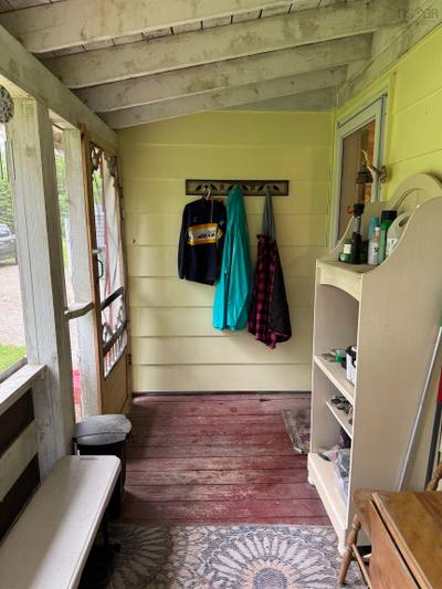 520 Falkenham Road — photo 5