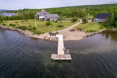 8805 Highway 105 Baddeck Inlet — photo 5