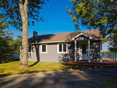 200 Douglaswood Drive — photo 4