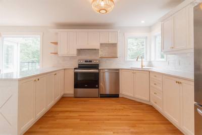 200 Douglaswood Drive — photo 7