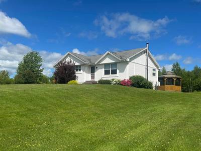140 Mountain View Drive — photo 2