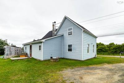6528 Highway 1 — photo 3