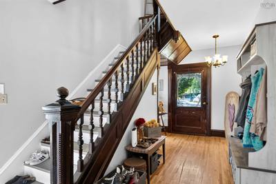 252 Main Street — photo 4