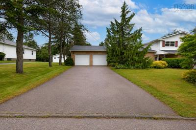 34 Macdougall Heights — photo 2