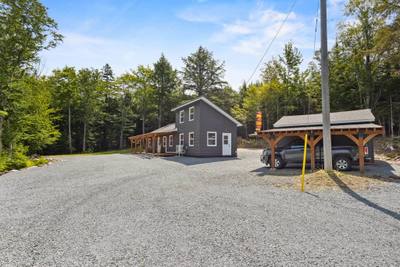 227 Somerset Road — photo 3