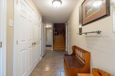 10 Sylvania Terrace — photo 3