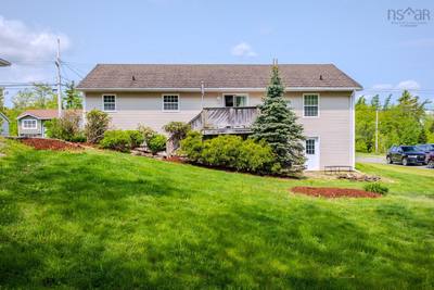 2049 Angell Street — photo 4