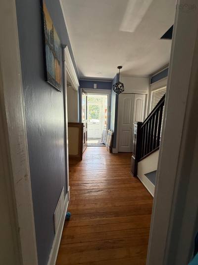 45 Scotia Street — photo 8