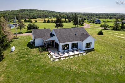 19 Mcinnis Road — photo 8