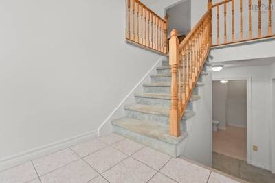 34 Kenora Drive — photo 3