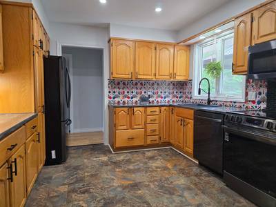 612 Greenfield Road — photo 2