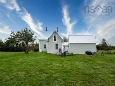 171 Round Bay Ferry Road — photo 6