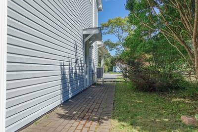 18 Holmes Hill Road — photo 8