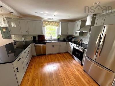 1543 King Street — photo 3