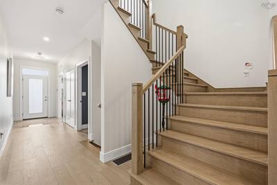 92 Shirley Elliott Court — photo 7