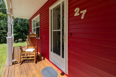 27 Greenridge Drive — photo 2