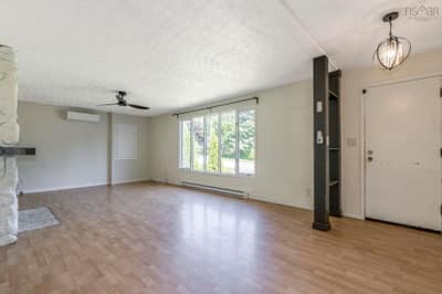 15 Ernest Avenue — photo 3