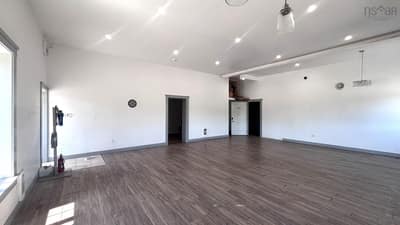 9701 Commercial Street — photo 3
