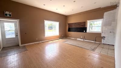 9701 Commercial Street — photo 7