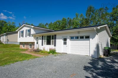 46 Franklin Drive — photo 2