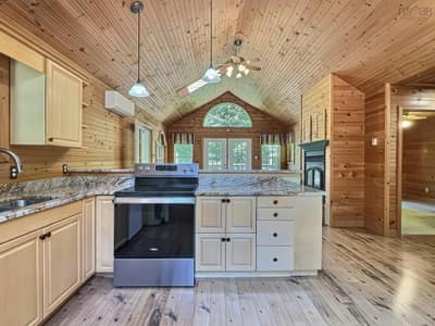 503 Hart Lake Road — photo 3