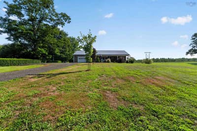 1576 Torbrook Road — photo 3