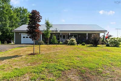 1576 Torbrook Road — photo 4