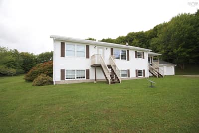 5679 Highway 105 Highway — photo 6