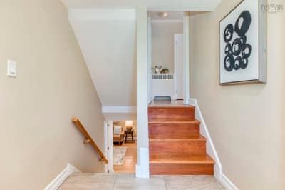 2821 Ralph Devlin Drive — photo 4