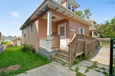 13 Fairbanks Street — photo 4