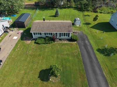 15 Montery Drive — photo 2