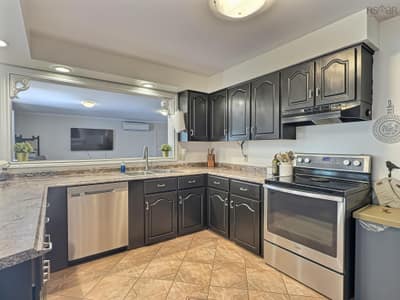 52 Regency Point Drive — photo 3