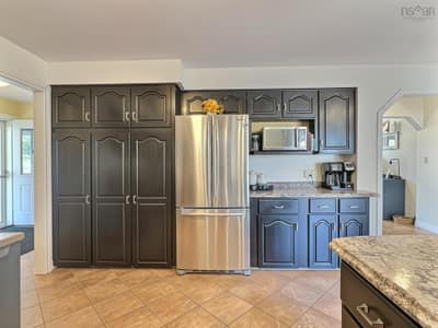 52 Regency Point Drive — photo 4