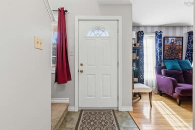 75 Bruce Drive — photo 3