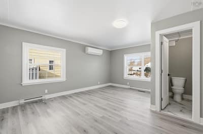 56 Whitman Court — photo 5