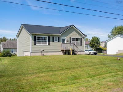 19 Katie Avenue — photo 5